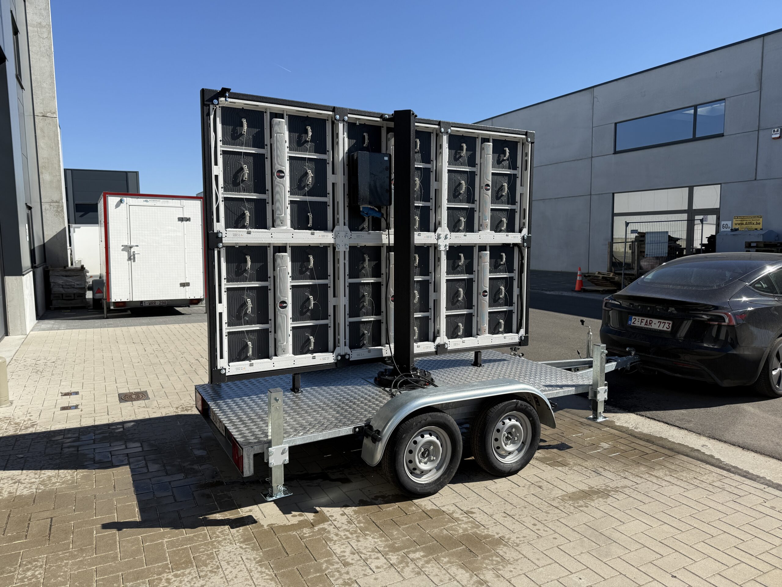 GoLed - LED scherm op aanhangwagen 6m2